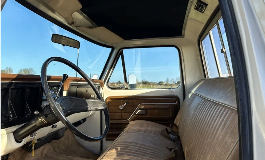 Ford F 100 1974 Gasoline Automatic Image 2