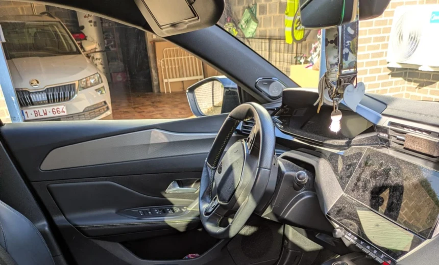 Peugeot 308 2022 Diesel Automatic Image 3