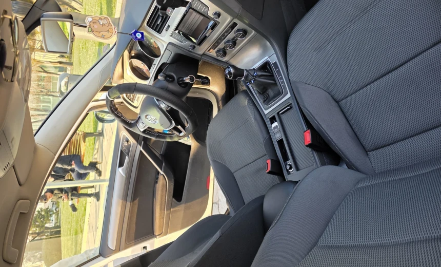 Volkswagen Golf 2015 Diesel Manual Image 4