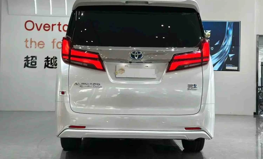 Toyota Alphard 2021 Hybrid Electric/Gasoline Automatic Image 3