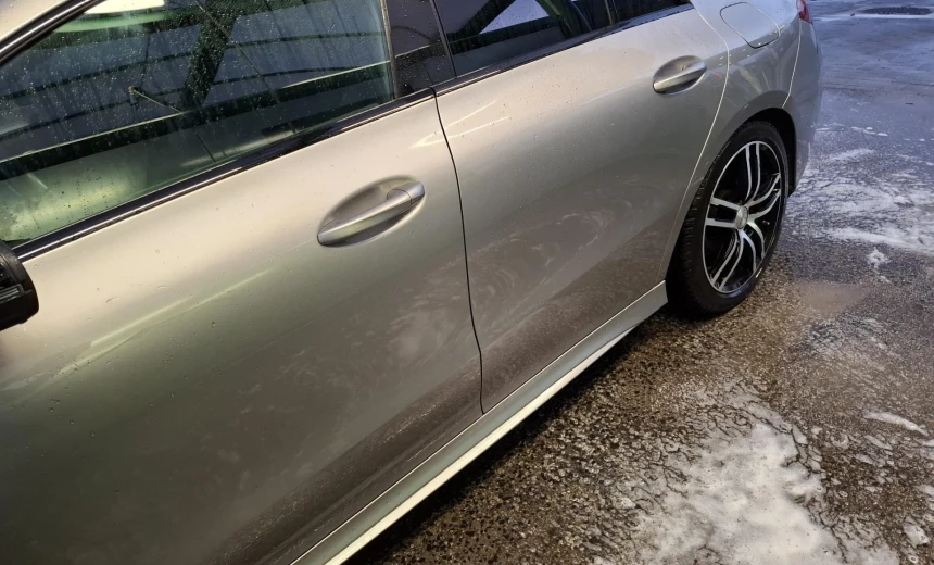 Mercedes-Benz CLA 180 2020 Gasoline Manual Image 11