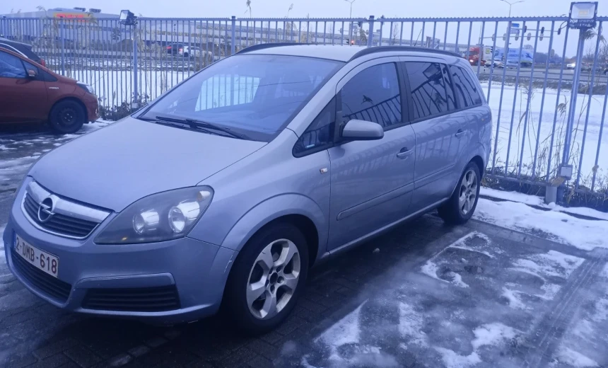 Opel Zafira 2006 Gasoline Manual Image 1
