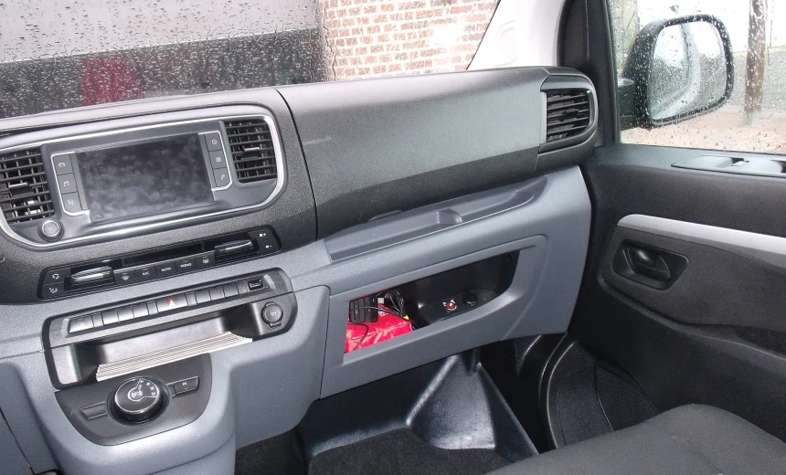 Peugeot Expert 2021 Diesel Automatic Image 6