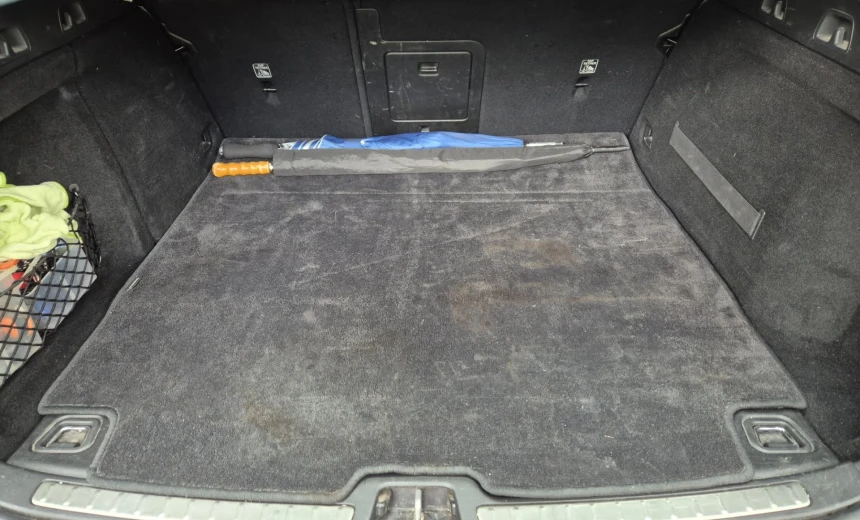 Volvo V60 2019 Diesel Automatic Image 15