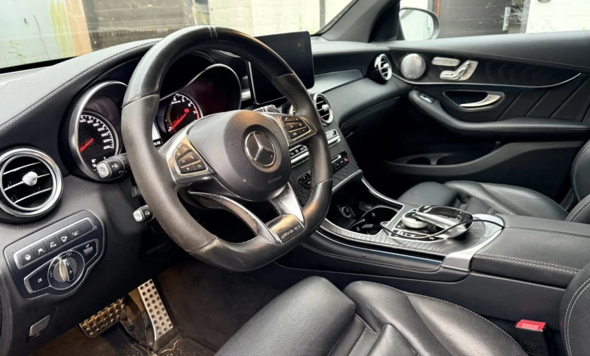Mercedes-Benz GLC 43 AMG 2017 Gasoline Automatic Image 0