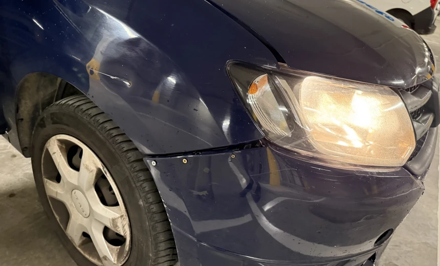 Dacia Sandero 2015 Diesel Manual Image 11