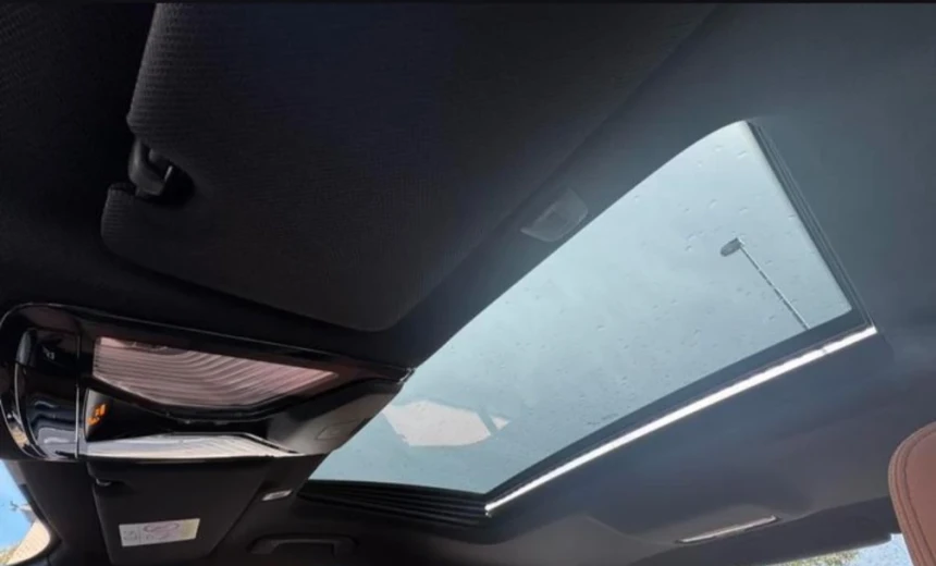 BMW 530 2018 Hybrid Electric/Gasoline Automatic Image 6