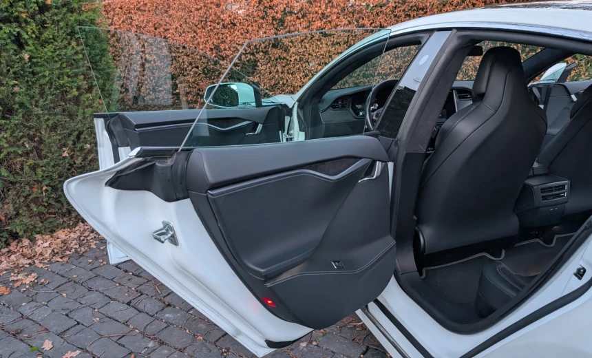 Tesla Model S 2019 Electric Automatic Image 11