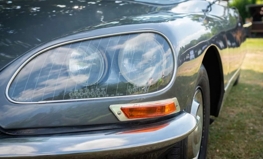 Citroen DS 1972 Gasoline Manual Image 1