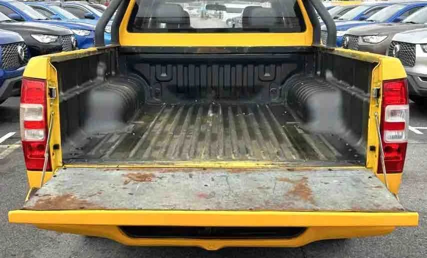 Isuzu D-Max 2023 Diesel Manual Image 4