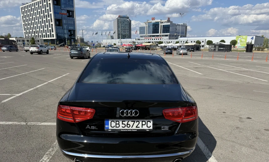 Audi A8 2011 Gasoline Automatic Image 4