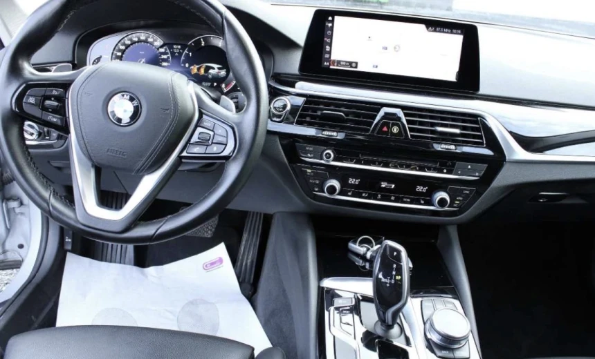 BMW 518 2019 Diesel Automatic Image 0