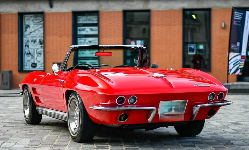 Chevrolet Corvette 1964 Gasoline Automatic Image 1