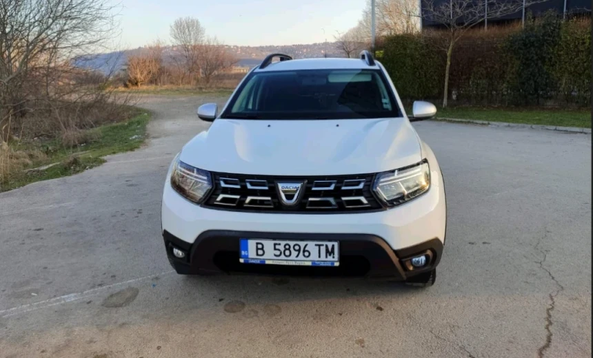 Dacia Duster 2022 Gasoline Manual Image 1