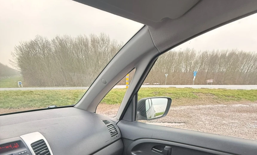 Kia Venga 2010 Gasoline Manual Image 12