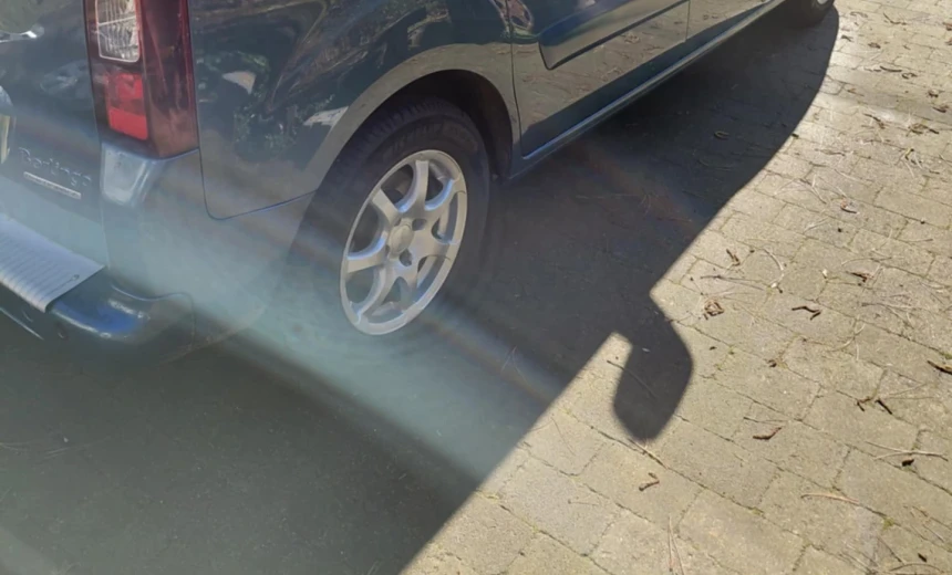 Citroen Berlingo 2017 Gasoline Manual Image 3