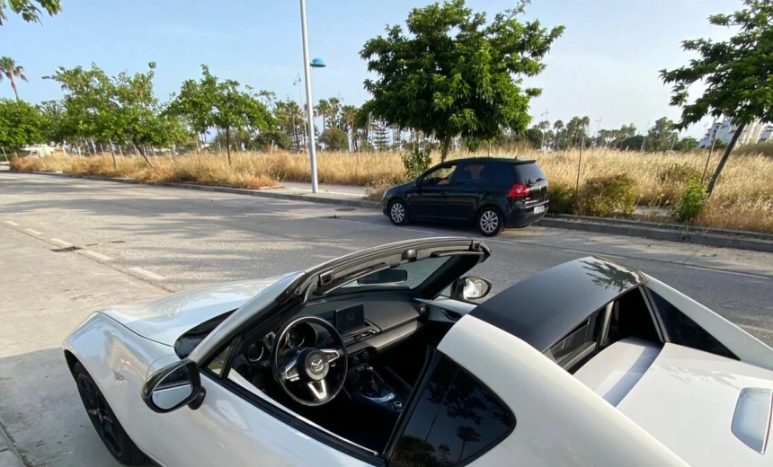 Mazda MX-5 2021 Gasoline Automatic Image 3