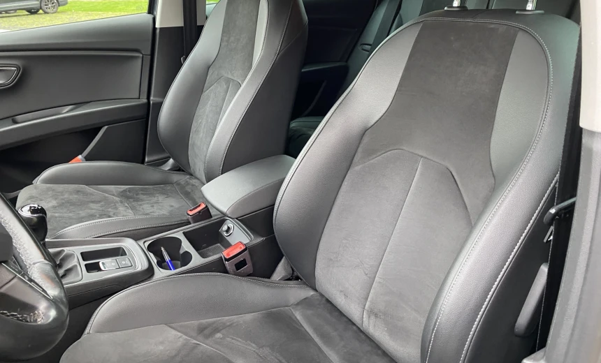 SEAT Leon 2019 Gasoline Manual Image 8