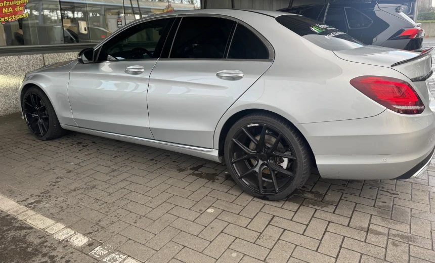 Mercedes-Benz C 180 2021 Diesel Automatic Image 1