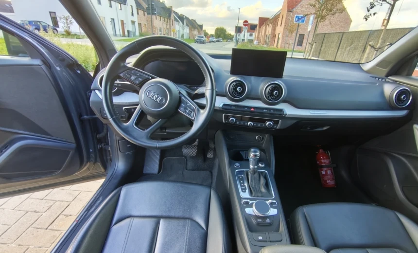 Audi Q2 2020 Gasoline Automatic Image 6