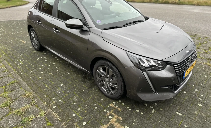 Peugeot 208 2021 Gasoline Manual Image 3