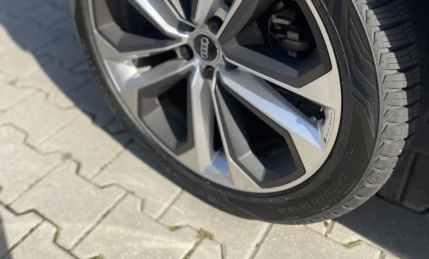 Audi Q3 2019 Gasoline Automatic Image 12