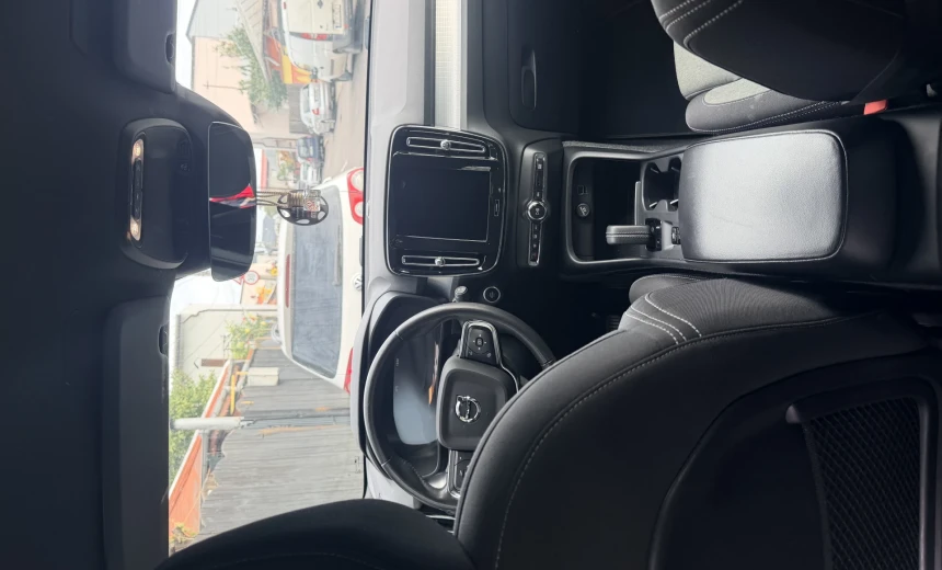 Volvo XC40 2021 Gasoline Automatic Image 9