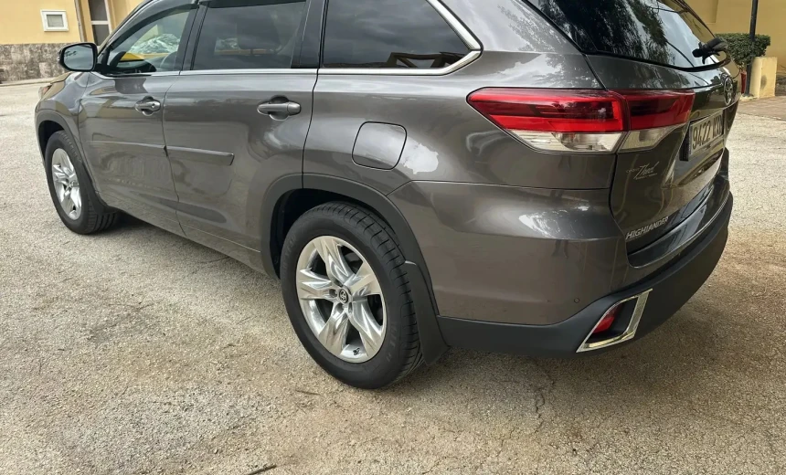 Toyota Highlander 2017 Gasoline Manual Image 2
