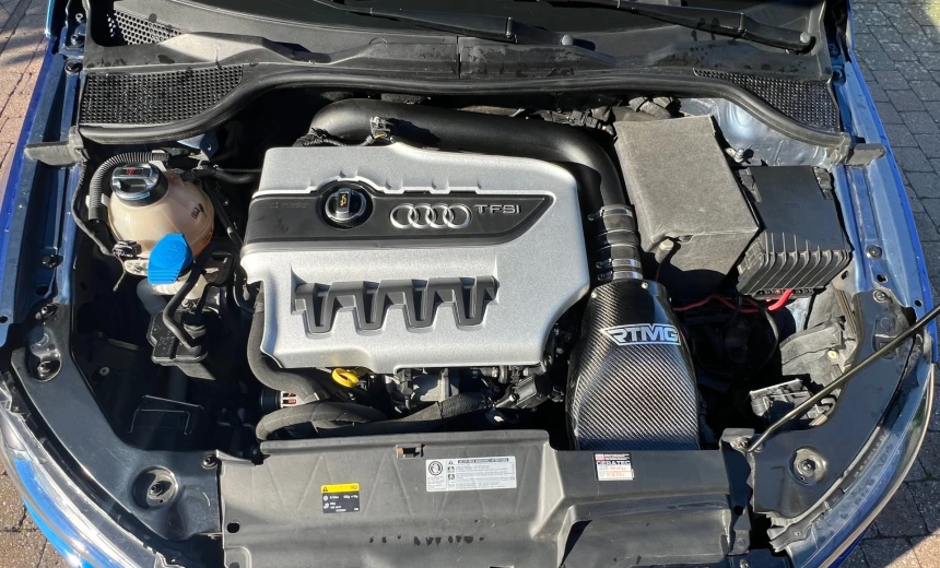 Volkswagen Scirocco 2016 Gasoline Automatic Image 13