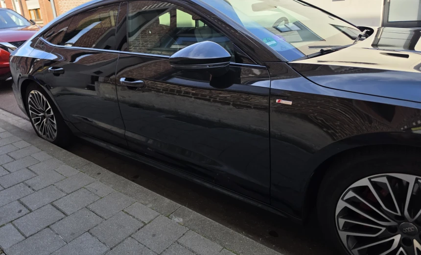 Audi A7 2020 Hybrid Electric/Gasoline Automatic Image 7