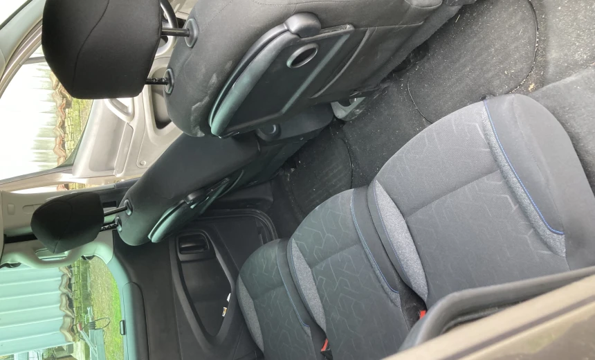 Peugeot Partner 2018 Gasoline Manual Image 9