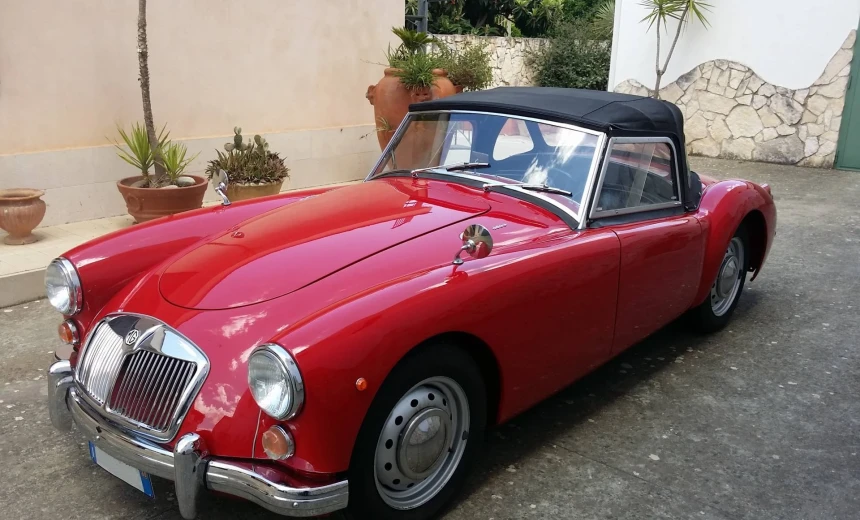 MG MGA 1960 Gasoline Manual Image 2