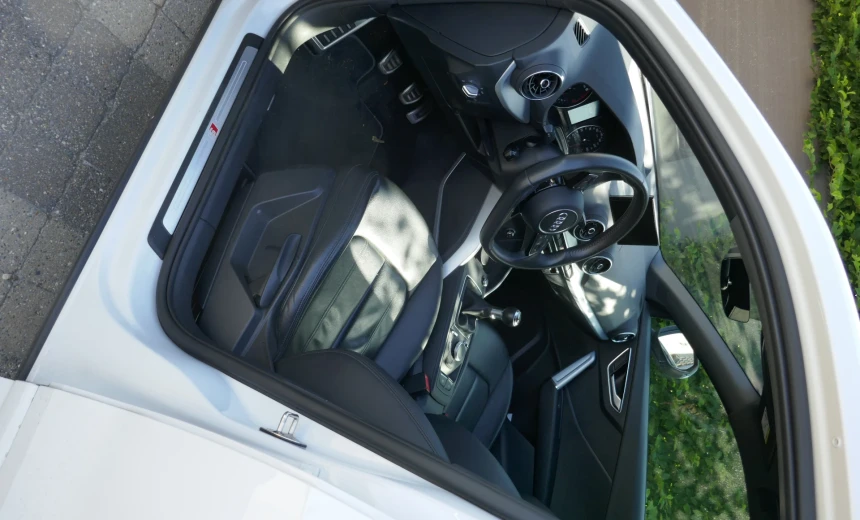 Audi Q2 2017 Gasoline Manual Image 19