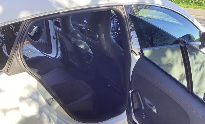 Mercedes-Benz CLA 200 2020 Gasoline Automatic Image 14