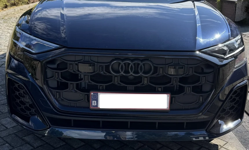 Audi Q8 2024 Hybrid Electric/Gasoline Automatic Image 5