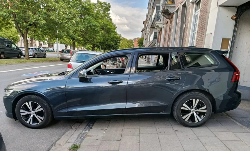 Volvo V60 2020 Diesel Manual Image 5