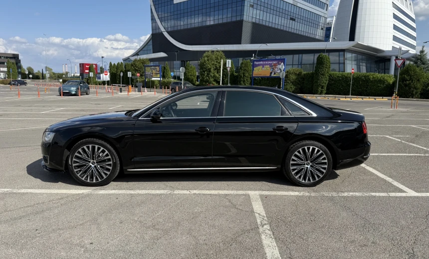 Audi A8 2011 Gasoline Automatic Image 6