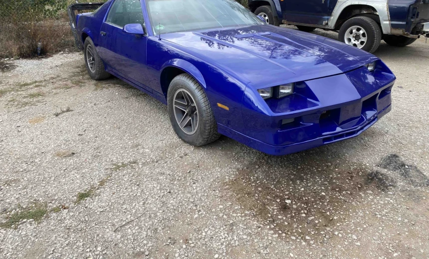 Chevrolet Camaro 1984 Gasoline Manual Image 0