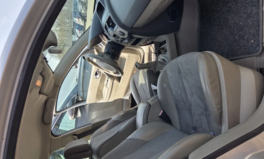 Renault Megane 2005 Gasoline Manual Image 8