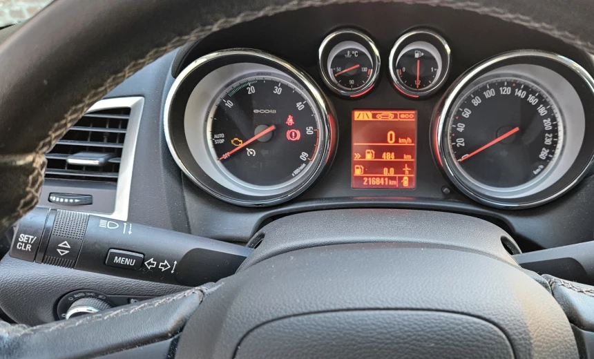 Opel Astra 2013 Diesel Manual Image 18