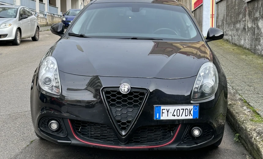 Alfa Romeo Giulietta 2014 LPG Manual Image 0