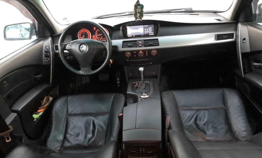 BMW 525 2005 Diesel Automatic Image 12