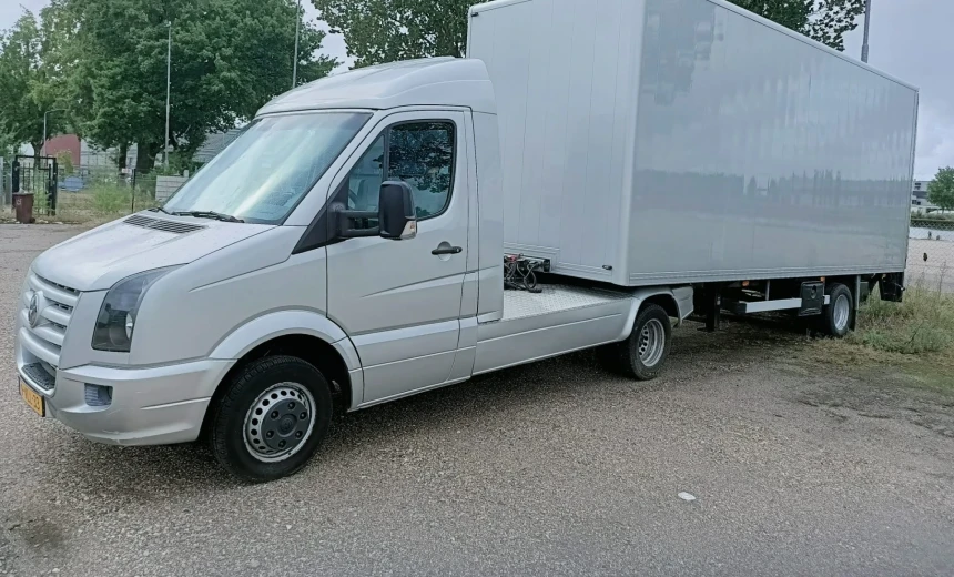 Volkswagen Crafter 2011 Diesel Manual Image 2