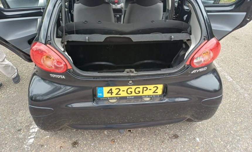 Toyota Aygo 2008 Gasoline Manual Image 5