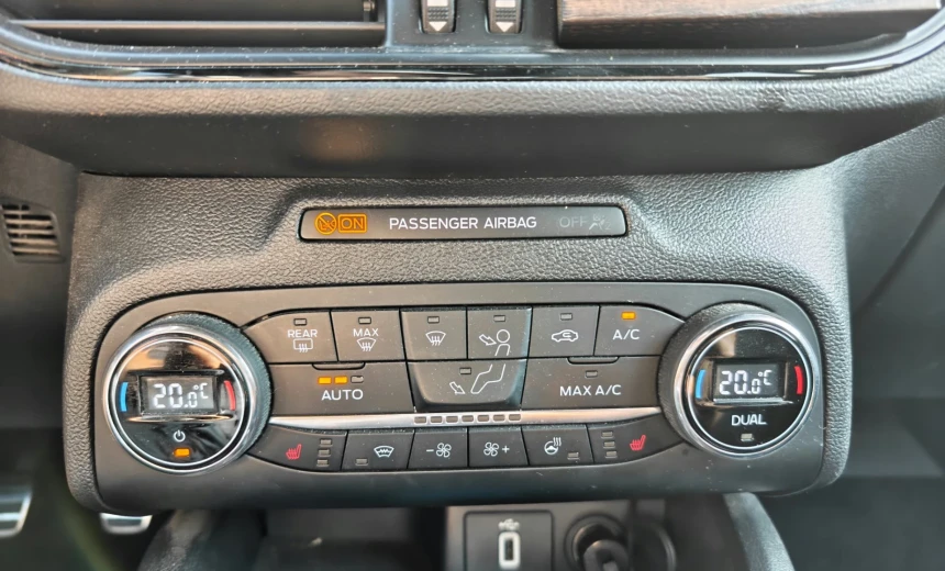Ford Focus 2020 Hybrid Electric/Gasoline Manual Image 10