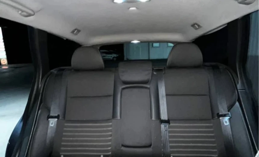 Volvo V50 2008 Diesel Manual Image 6