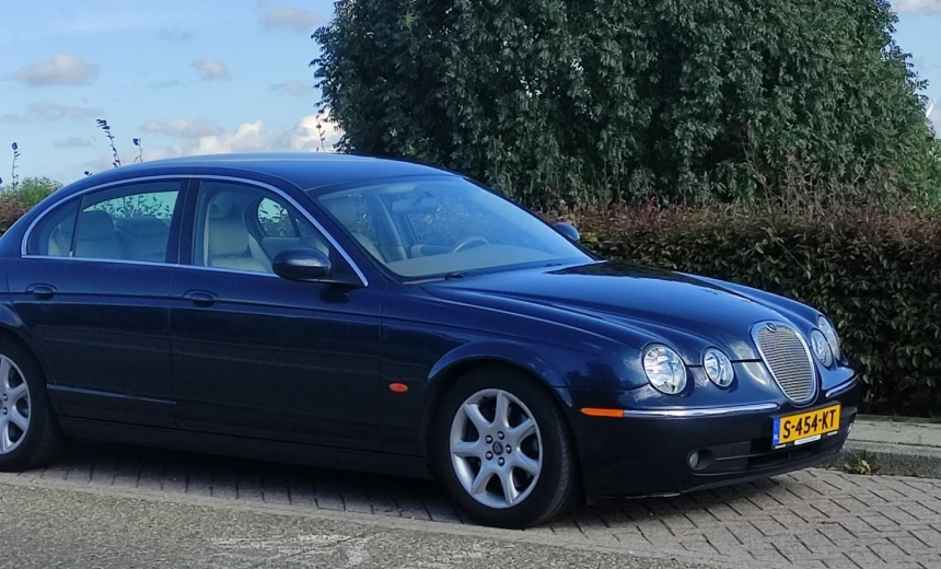 Jaguar S-Type 2007 Diesel Automatic Image 2