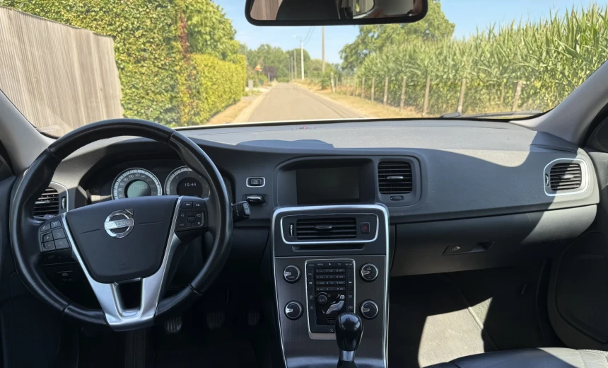 Volvo V60 2012 Diesel Manual Image 7