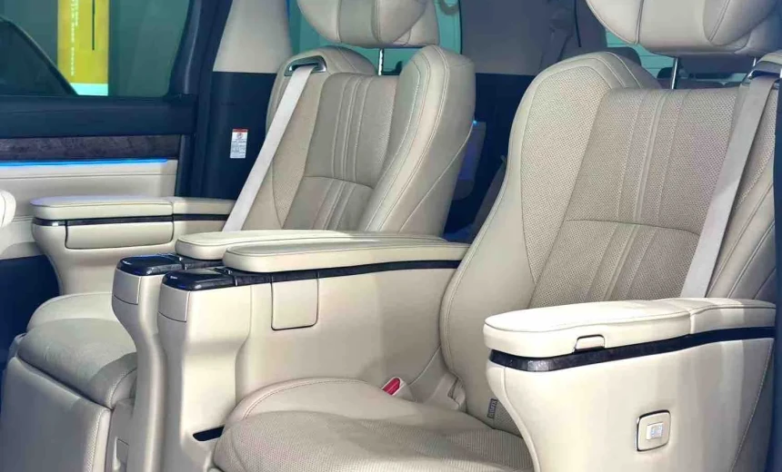 Toyota Alphard 2021 Hybrid Electric/Gasoline Automatic Image 7