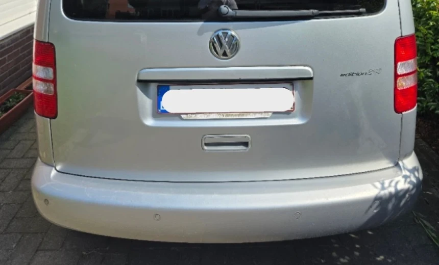 Volkswagen Caddy 2014 Gasoline Manual Image 2